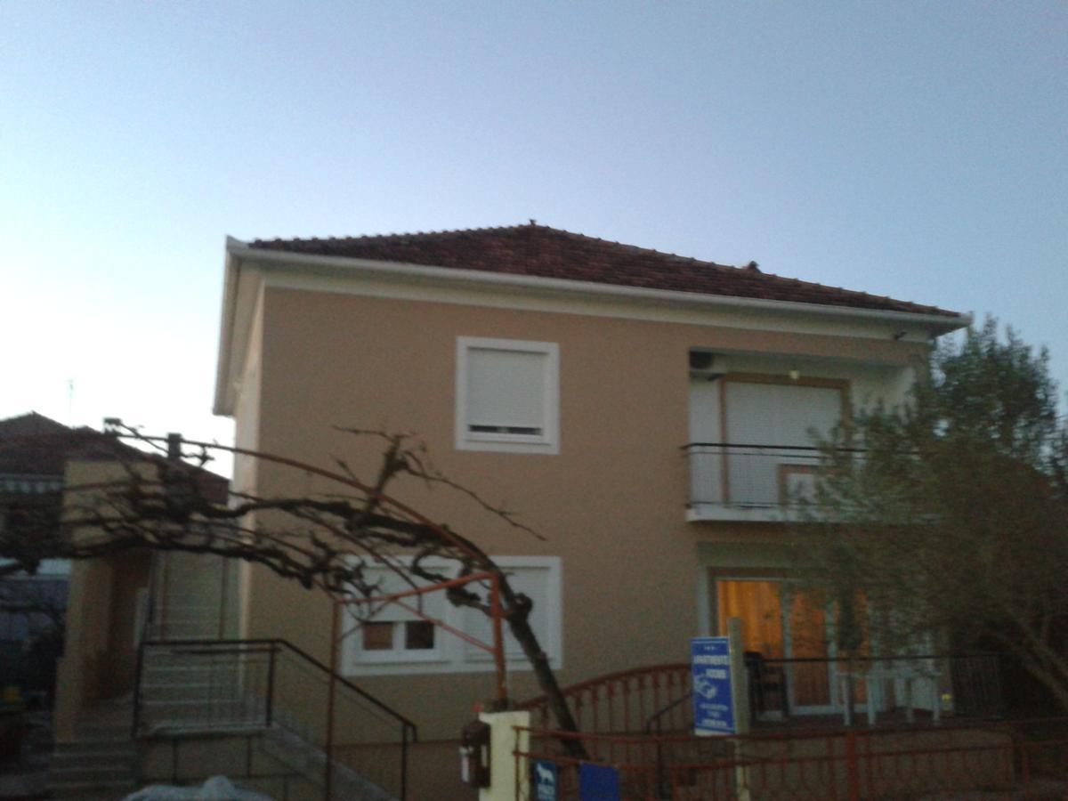 Apartments Lorena Задар Экстерьер фото
